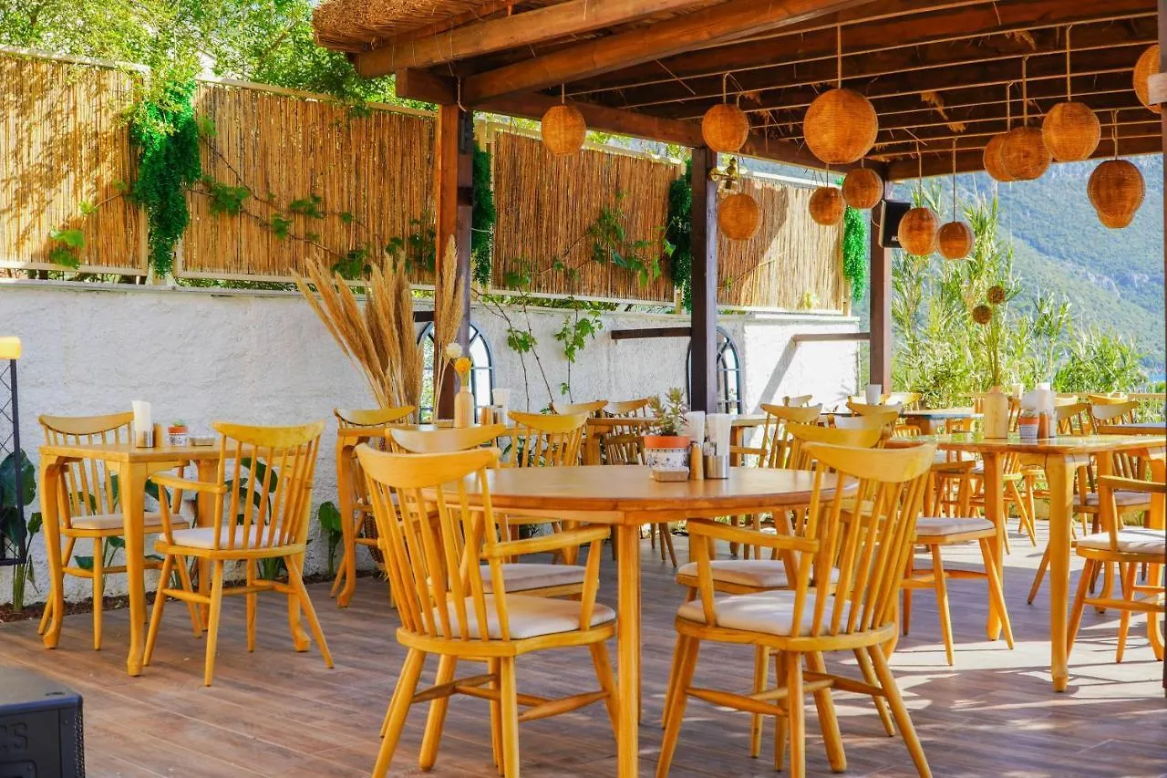 7 Oda Soeguet Bed & Breakfast